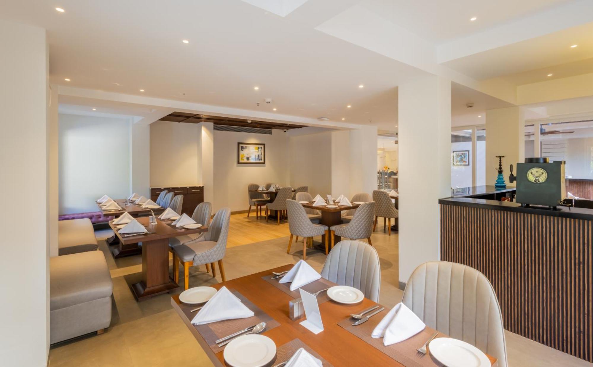 Artistry Suites Calangute Bagian luar foto
